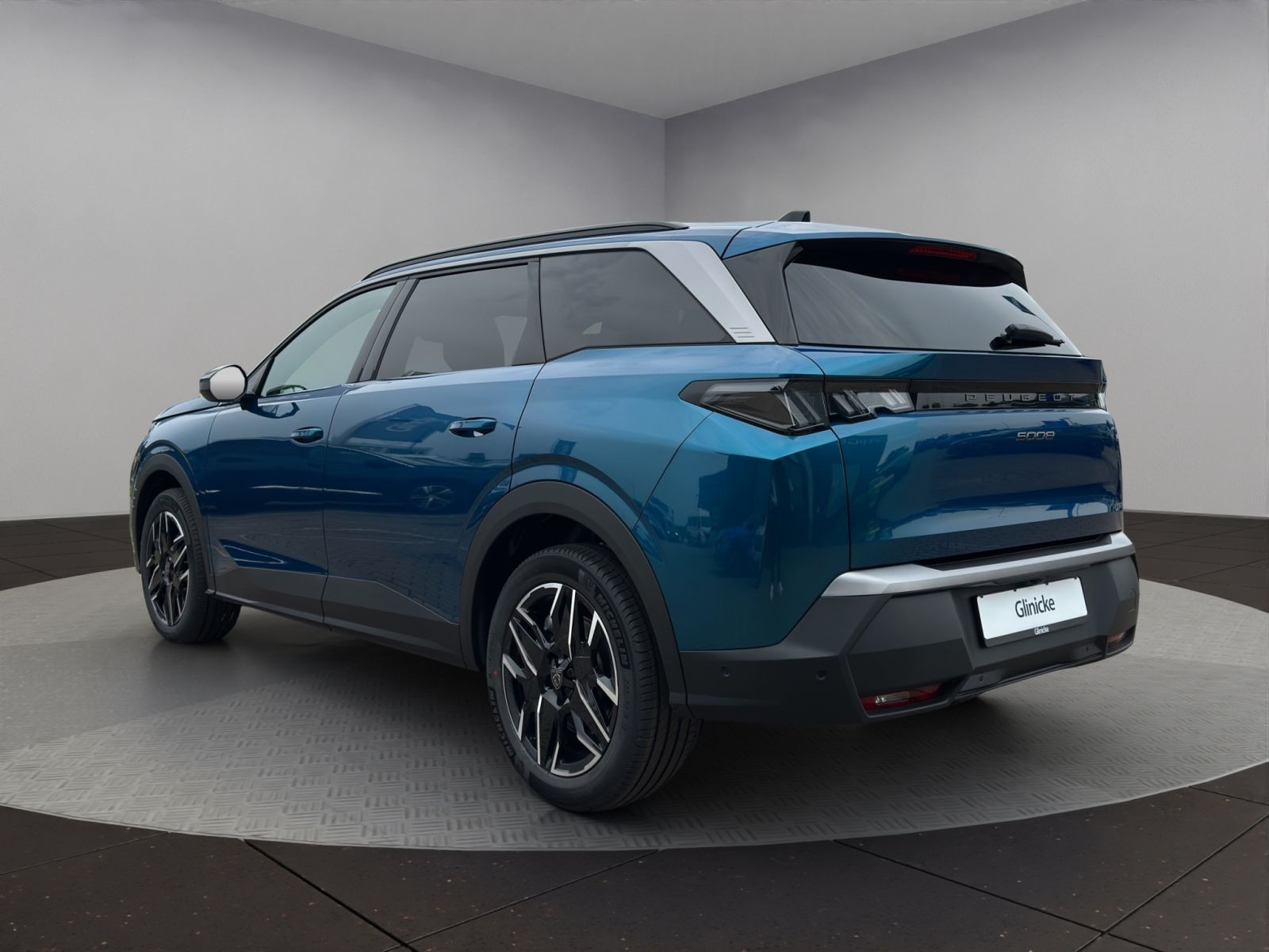 Peugeot - 5008_5
