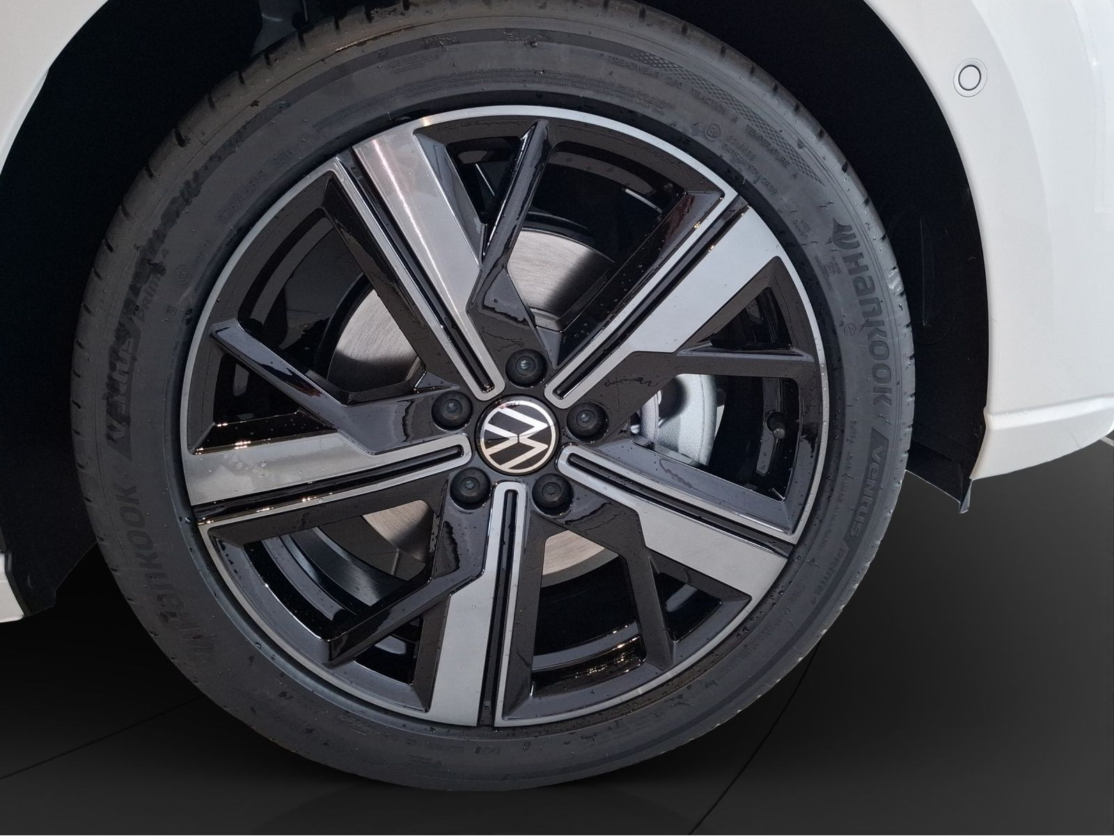 Volkswagen - Caddy Maxi_12