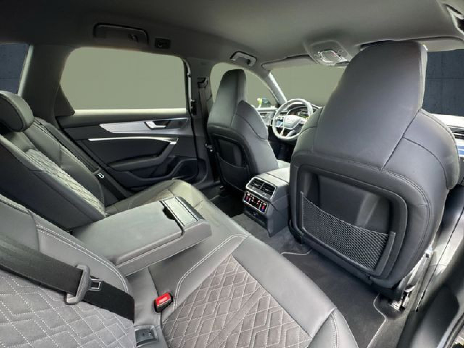 Audi - S6 Avant_19 Audi - S6 Avant_19