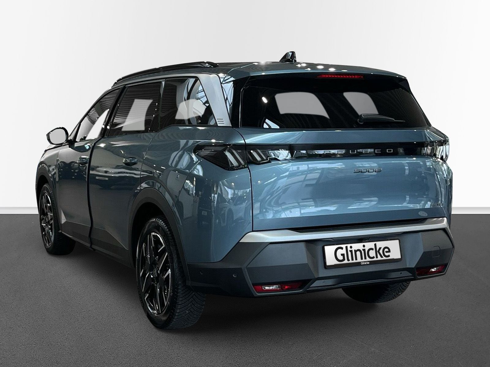 Peugeot - 5008_4