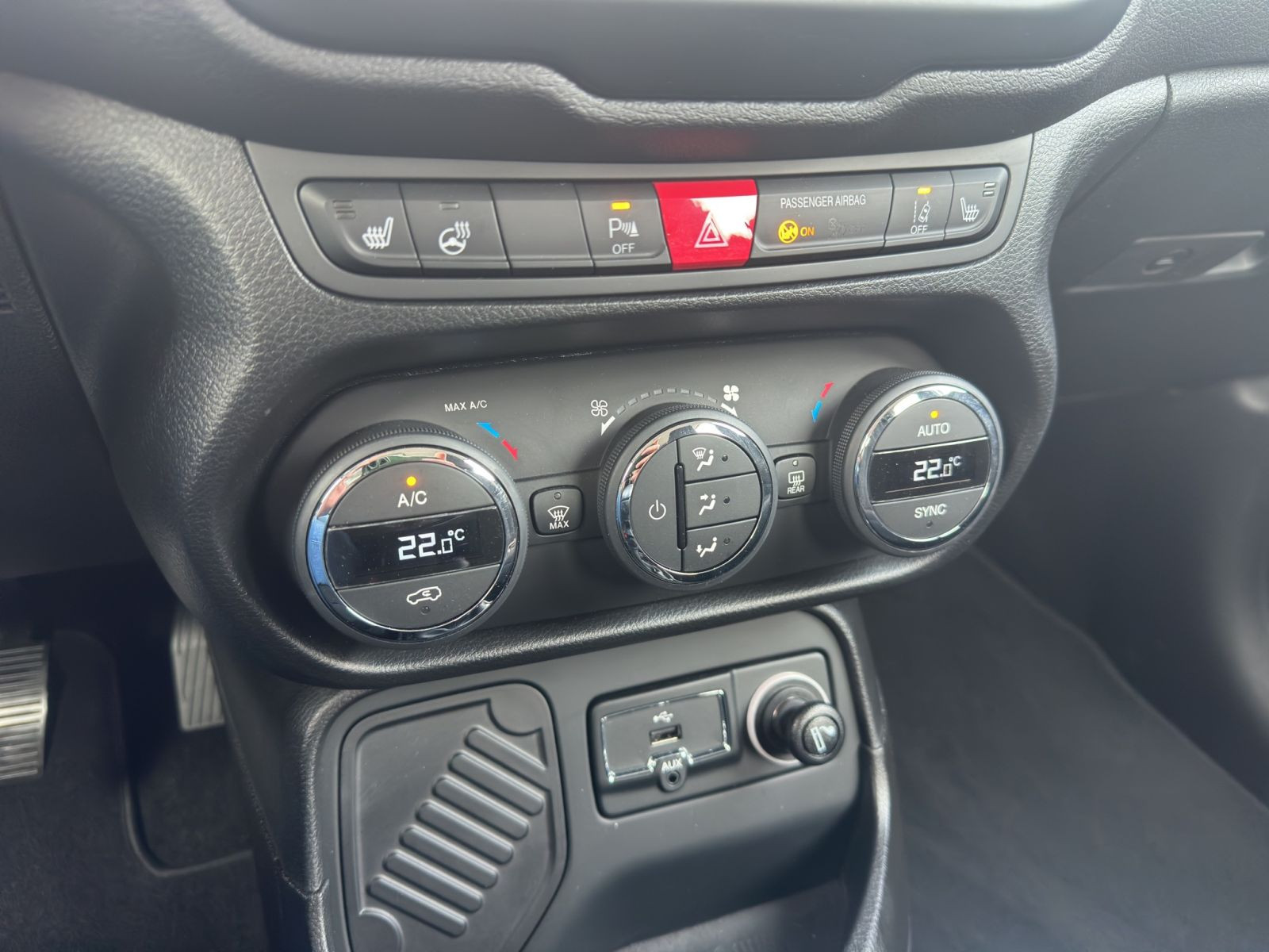 Jeep - Renegade_15