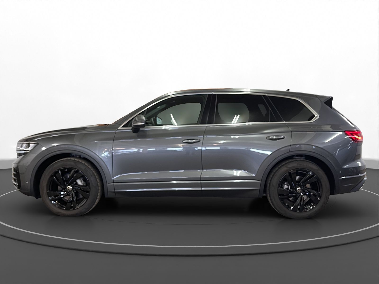 Volkswagen - Touareg_8