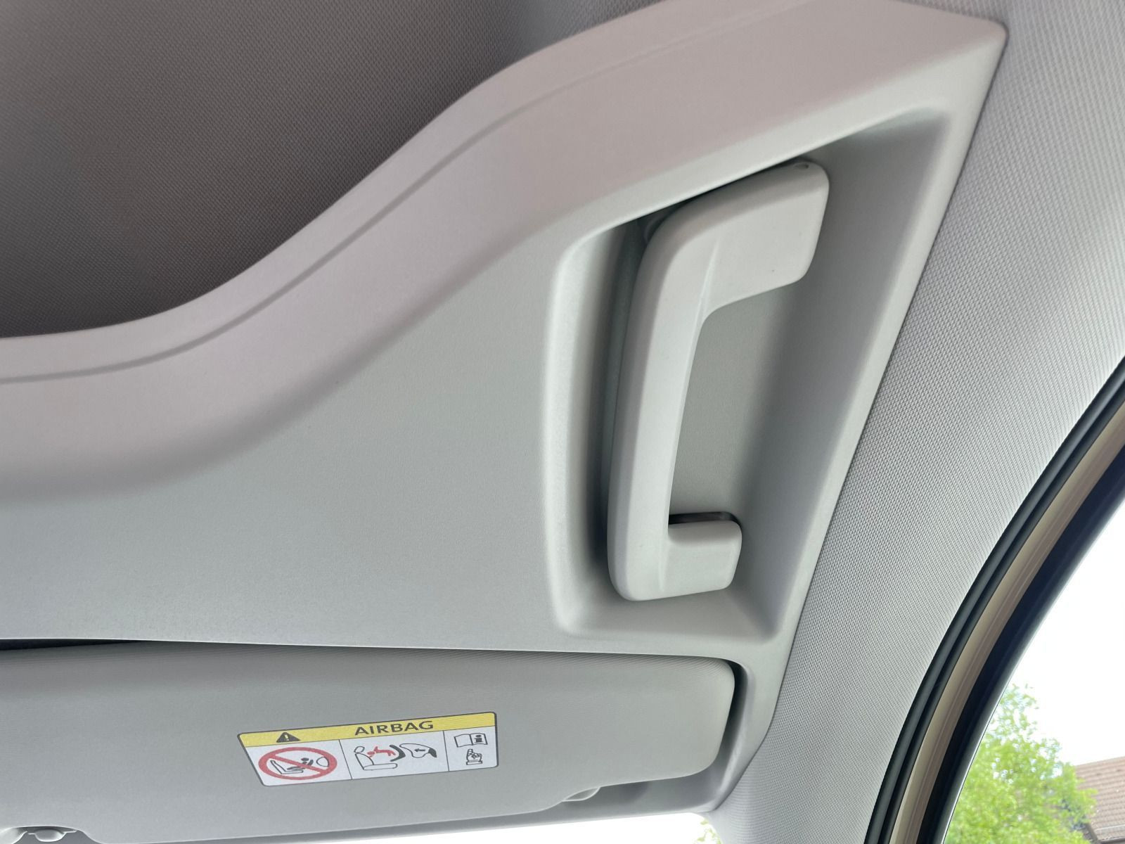 Volkswagen - Caddy Maxi_15