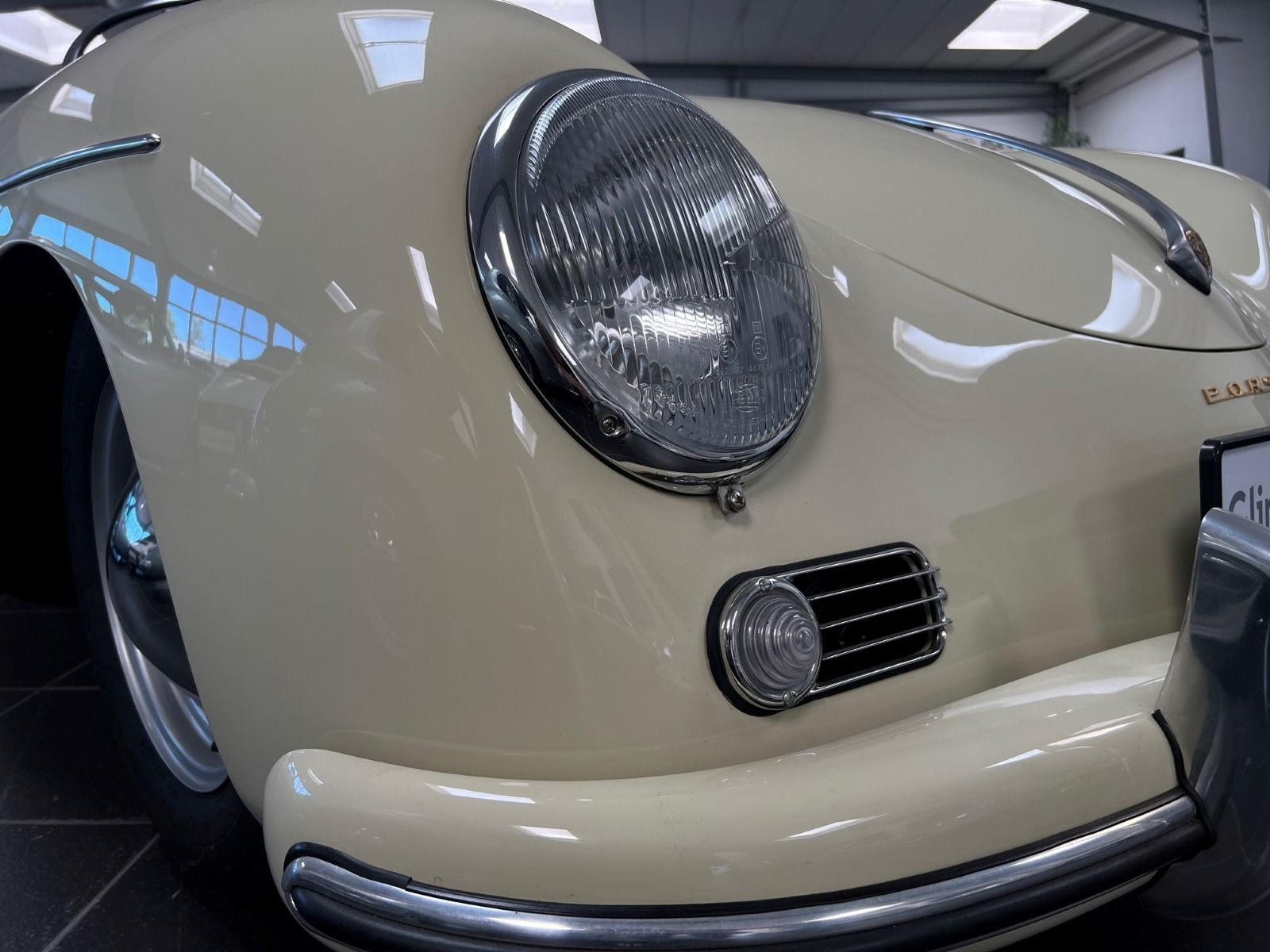 Porsche - 356_25
