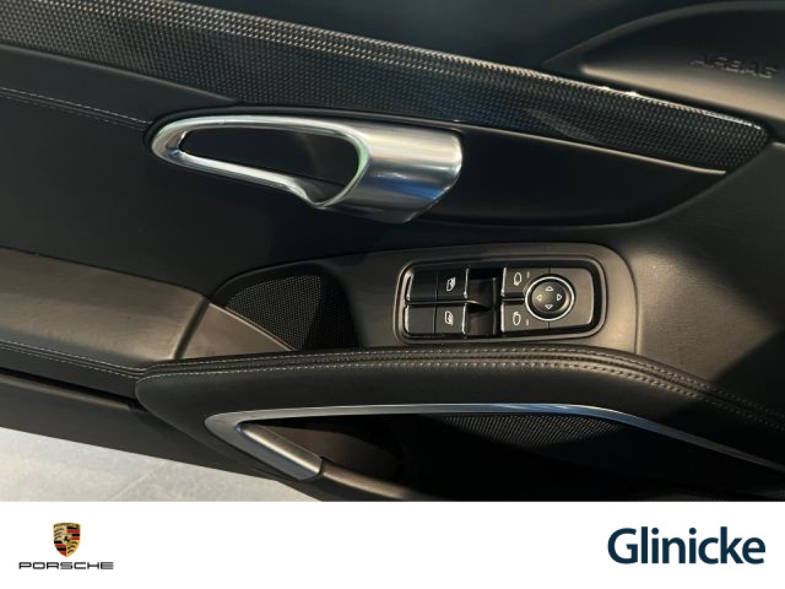Porsche - Boxster_16