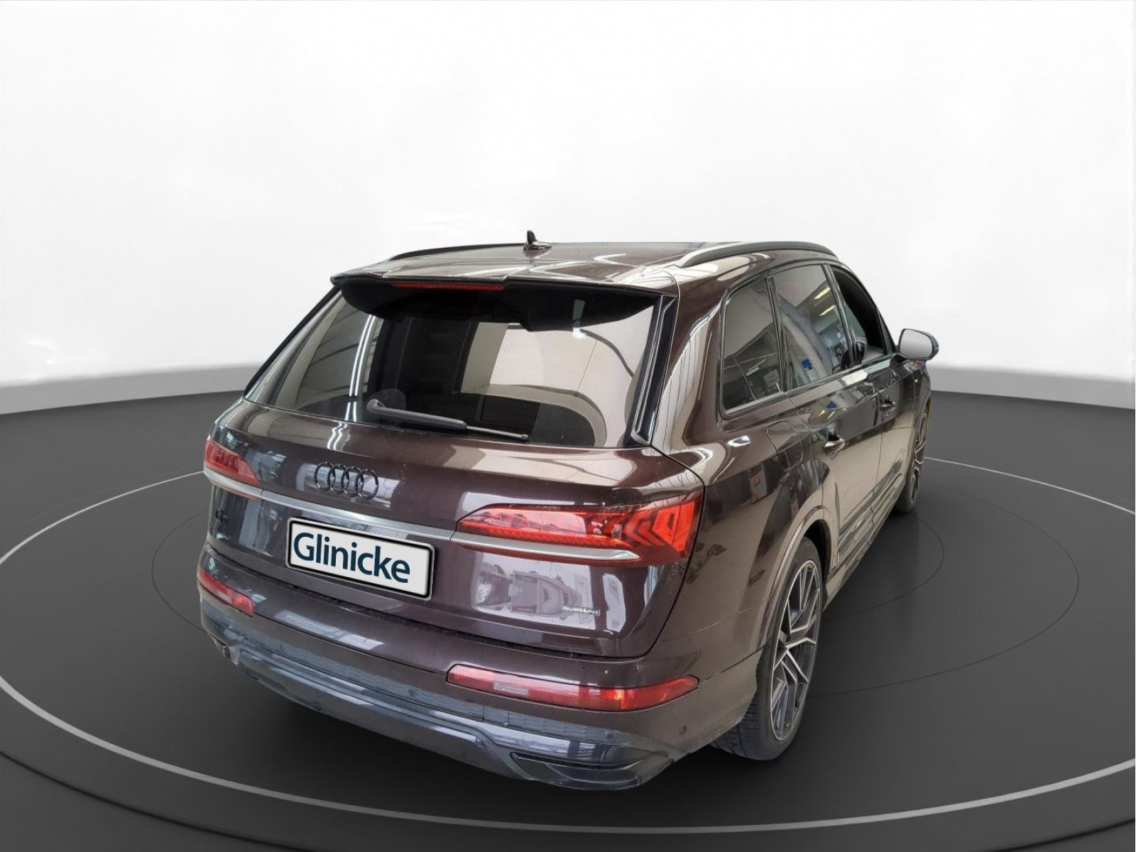 Audi - Q7_2