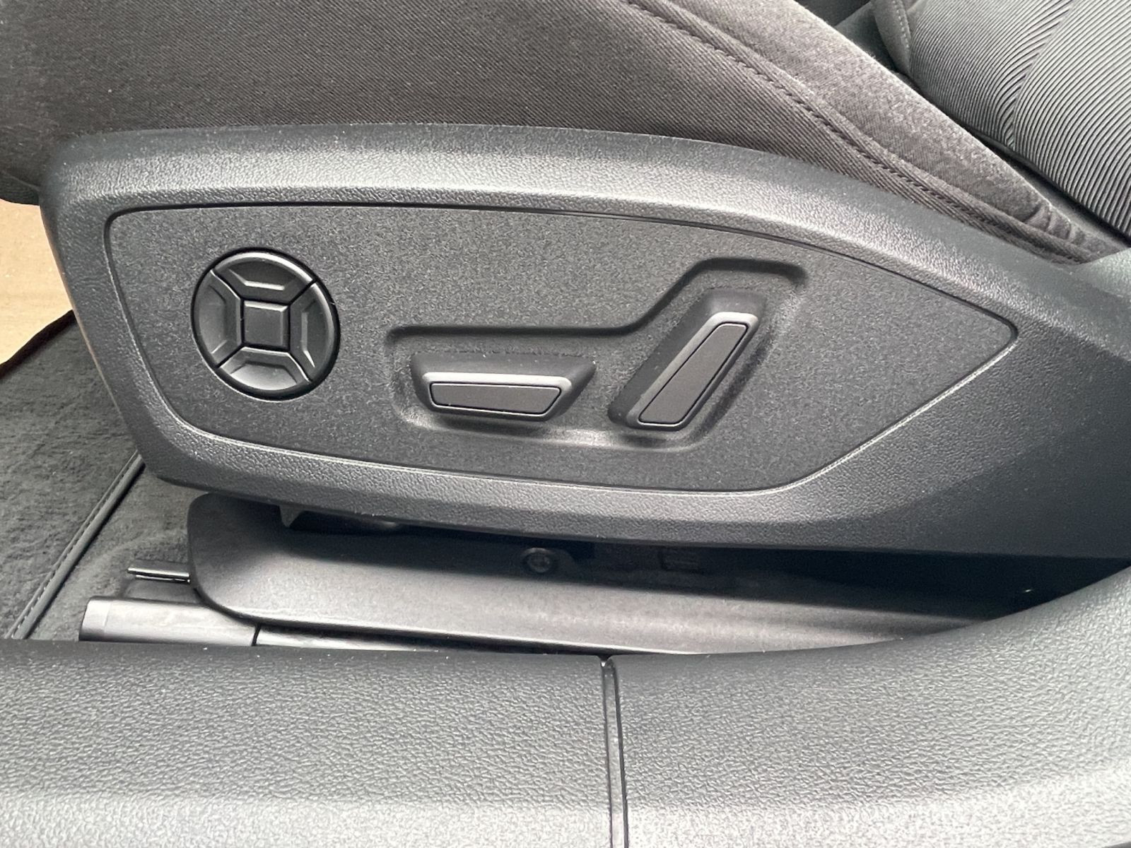 Audi - A6 Avant_24 Audi - A6 Avant_24