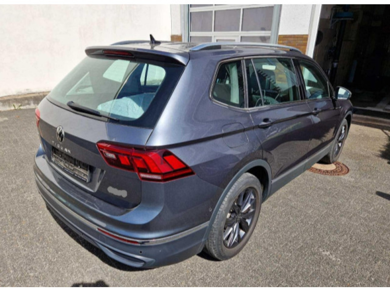 Volkswagen - Tiguan Allspace_4