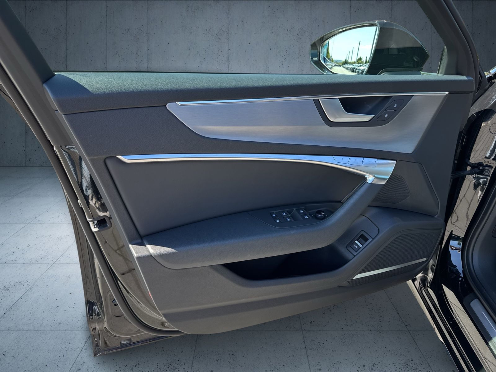 Audi - S6 Limousine_26