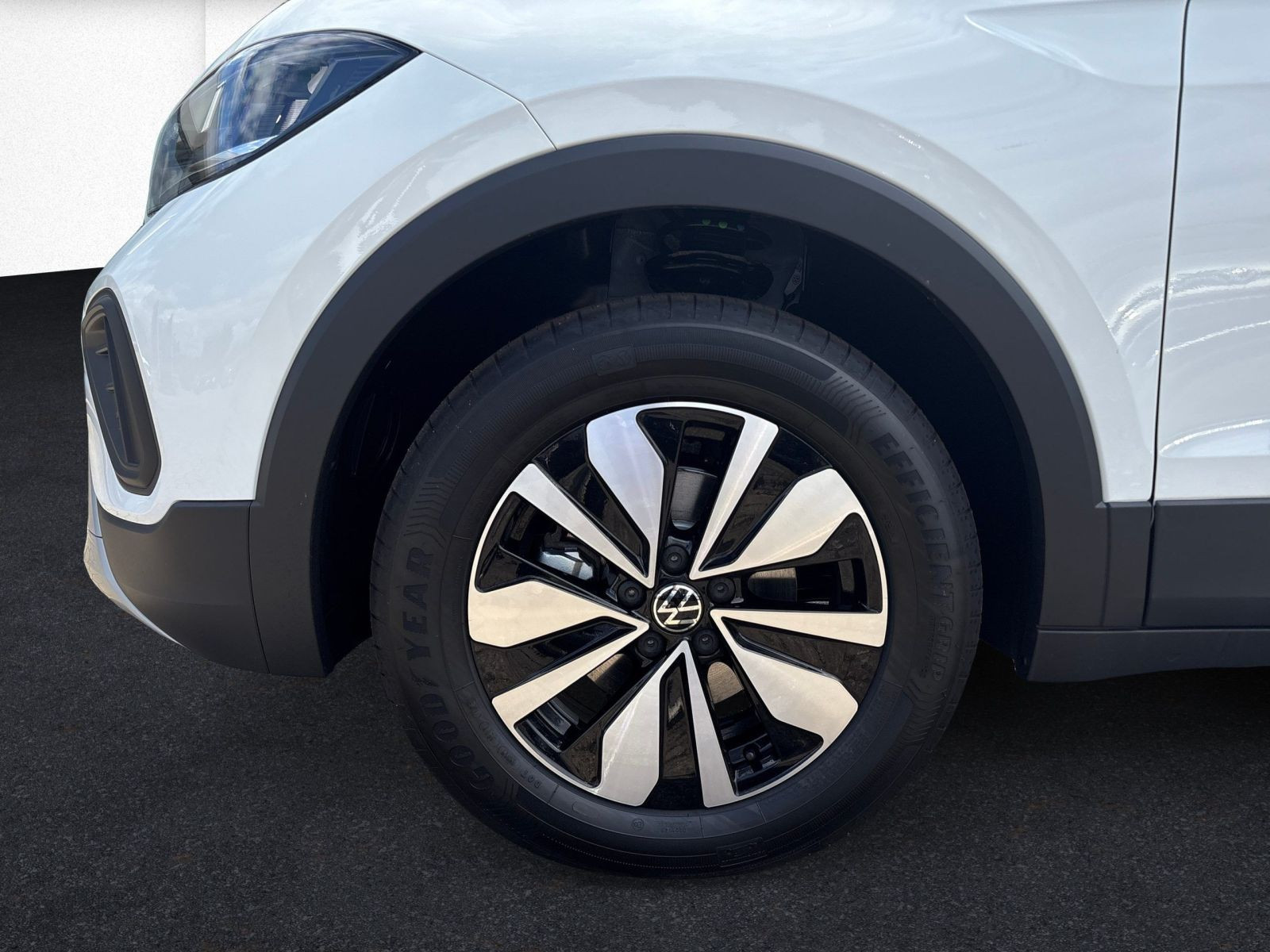 Volkswagen - T-Cross_9