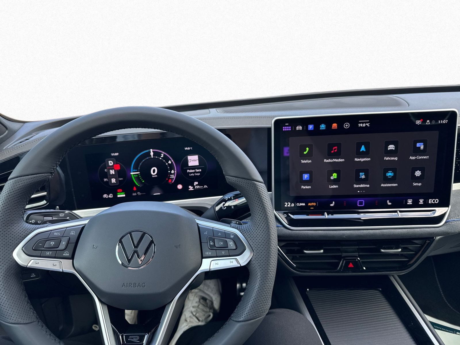 Volkswagen - Passat Variant_13