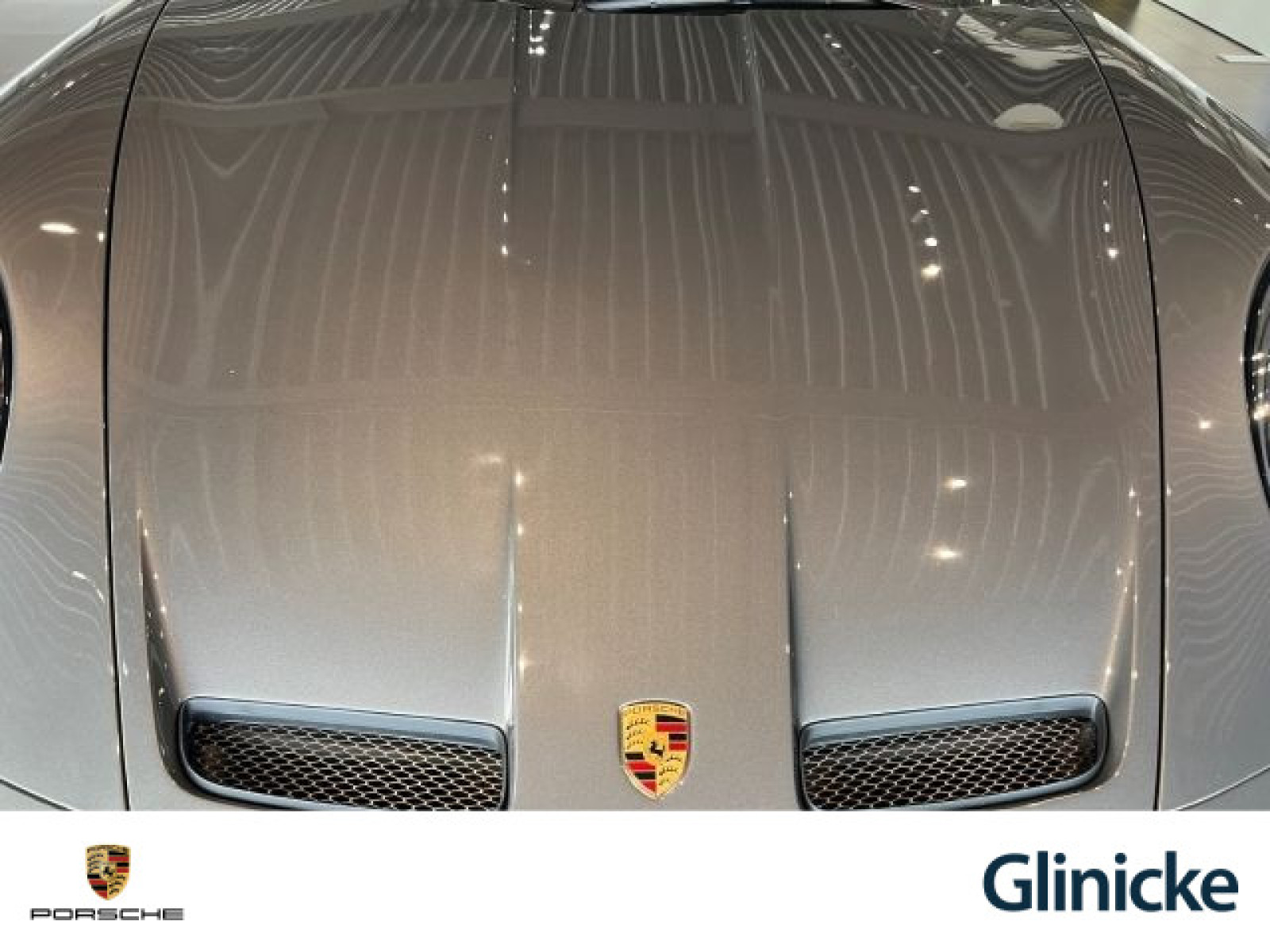 Porsche - 992_13