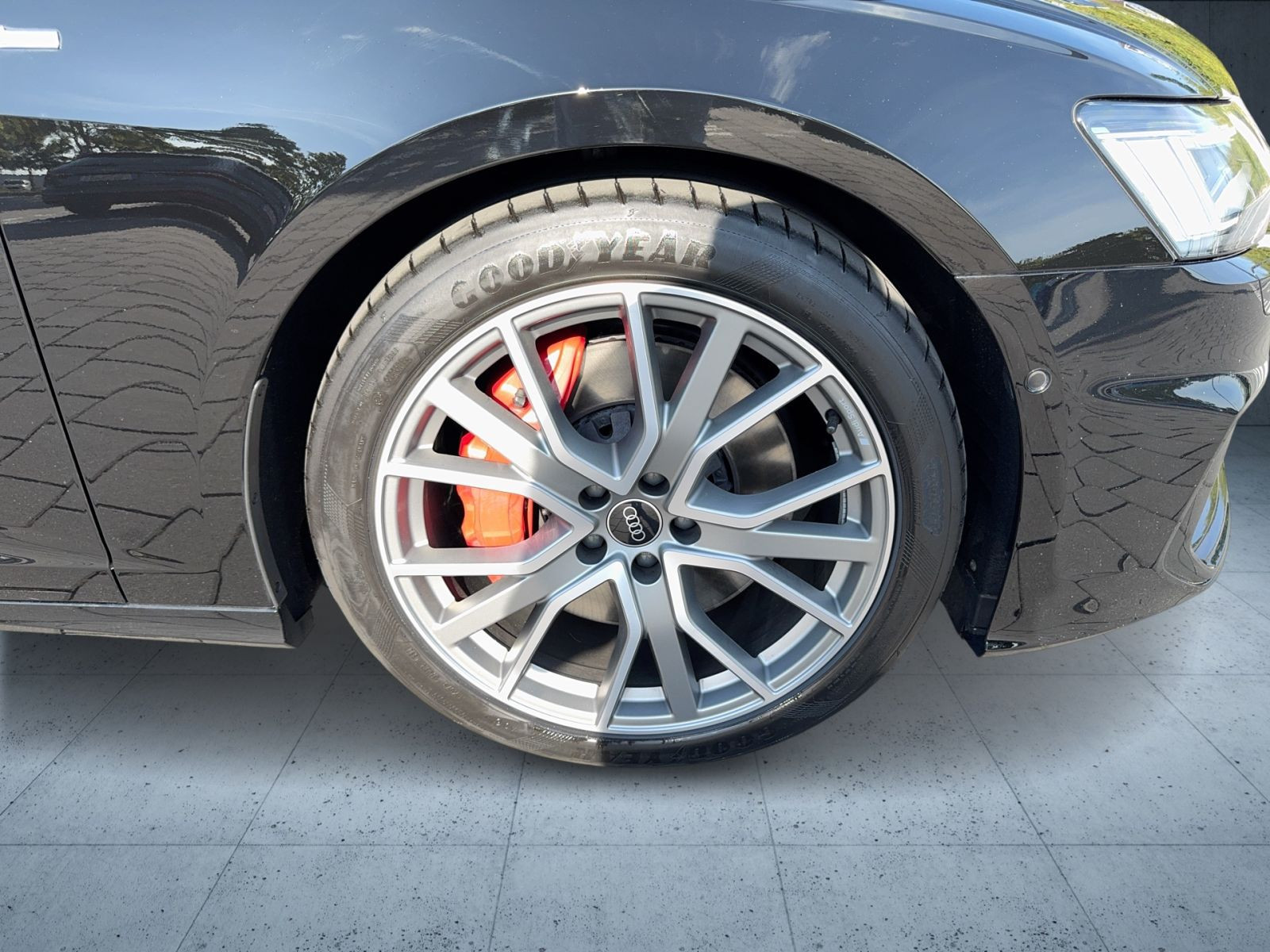 Audi - A6 Avant_9