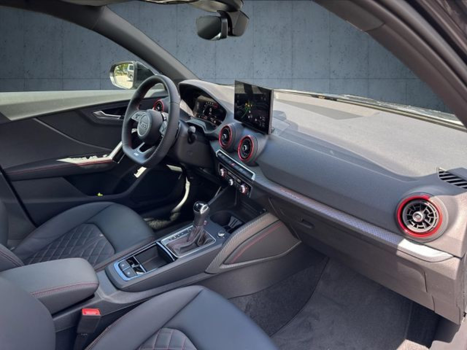 Audi - SQ2_17