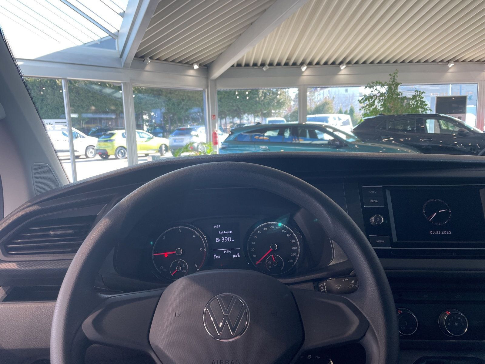Volkswagen - T6.1 Transporter_11