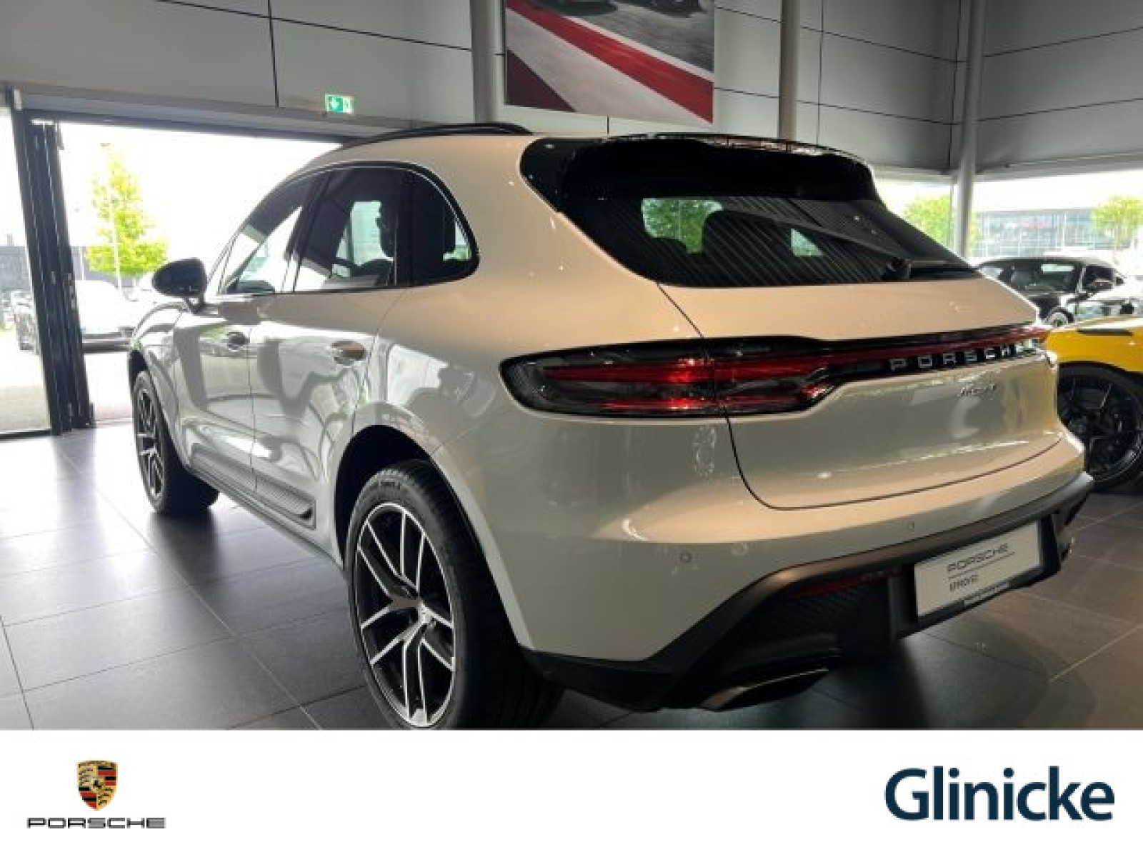 Porsche - Macan_3