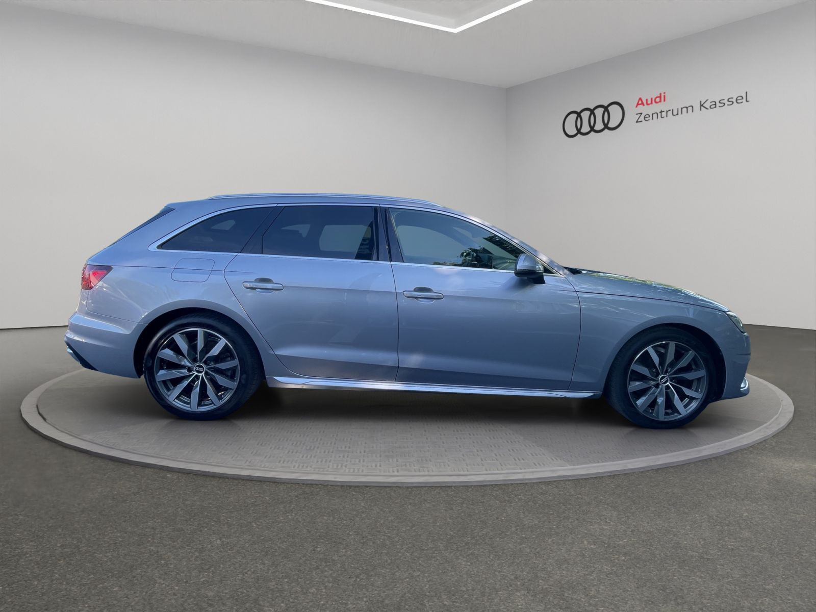 Audi - A4 Avant_6