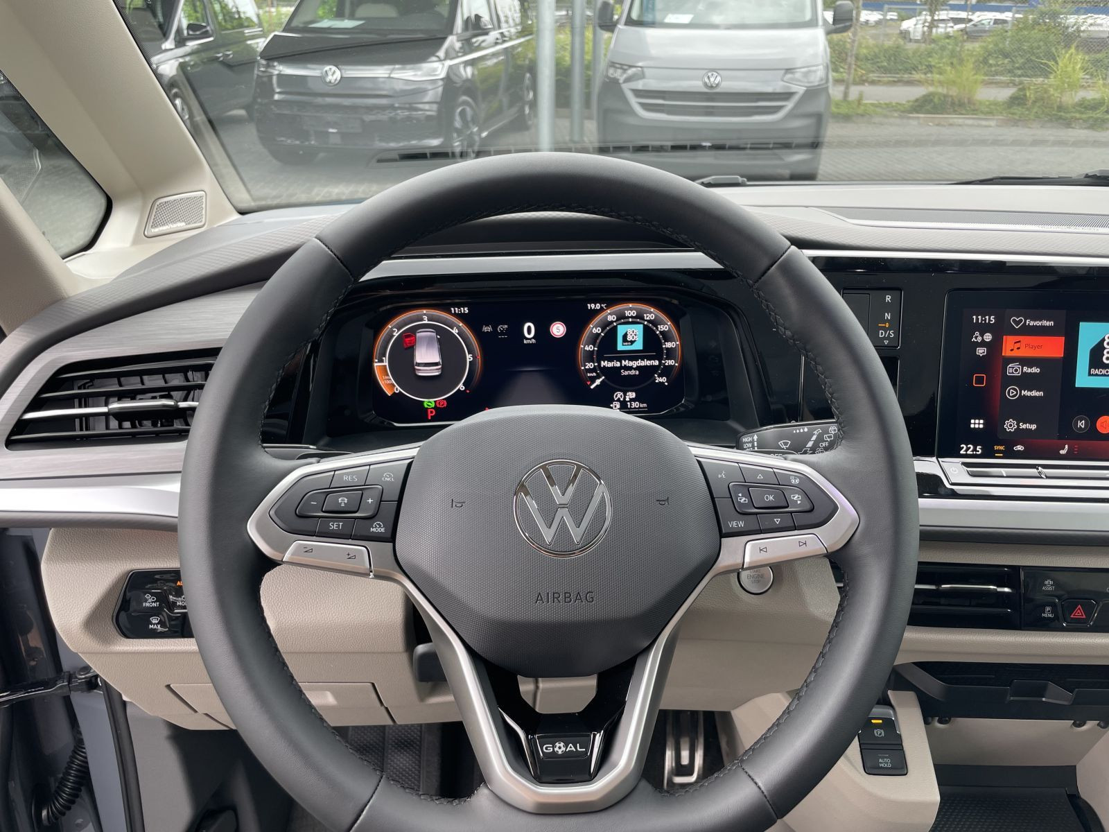 Volkswagen - Multivan_15