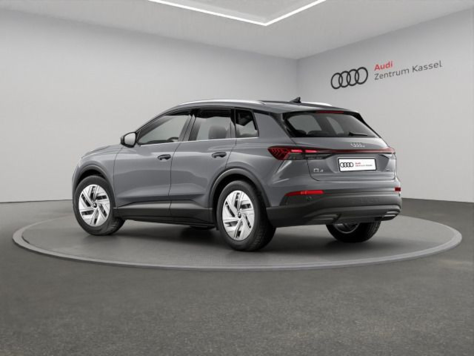Audi - Q4_5
