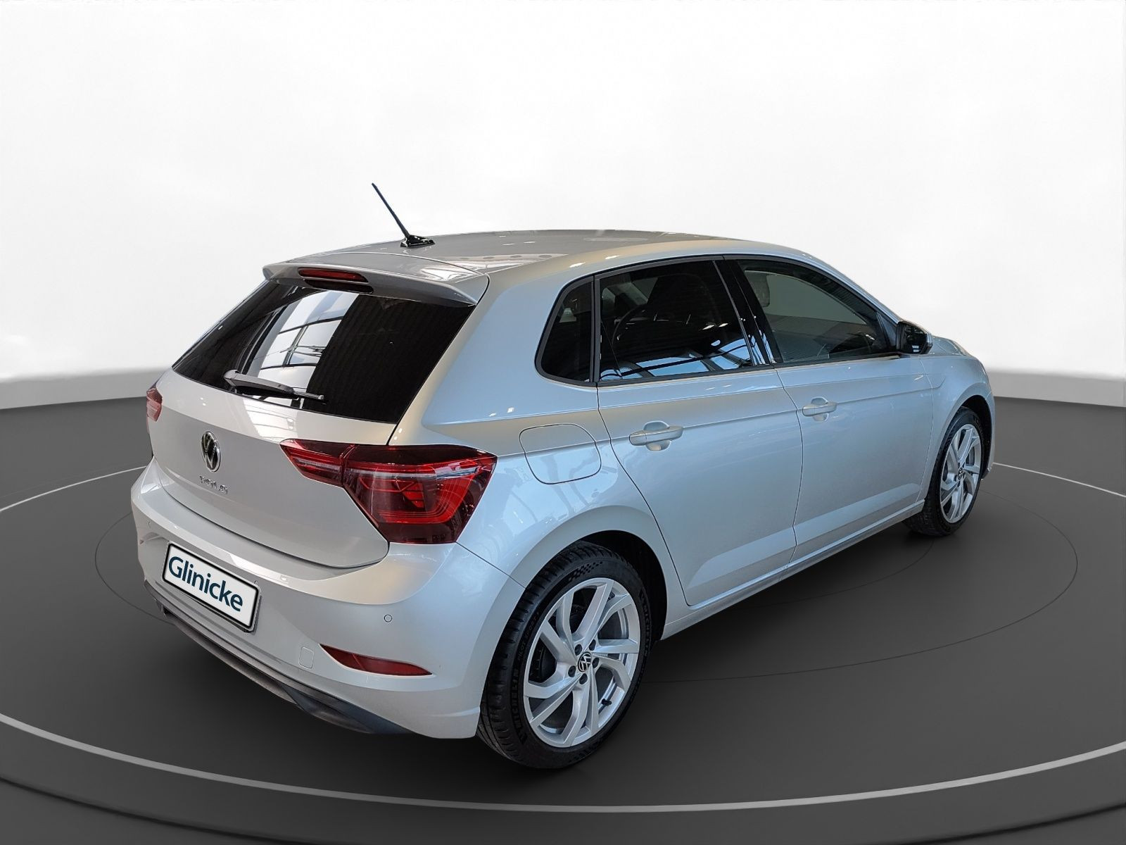 Volkswagen - Polo_12
