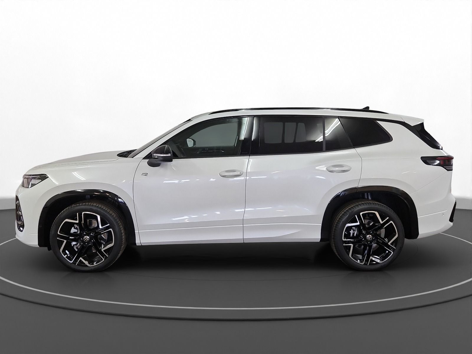 Volkswagen - Tayron_7