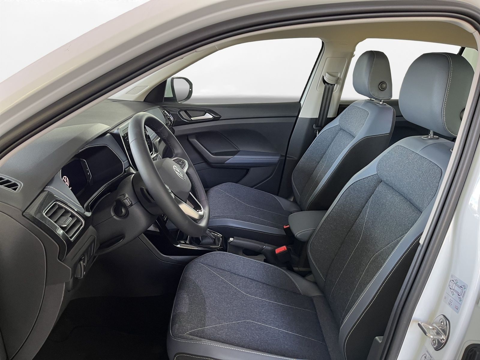 Volkswagen - T-Cross_4