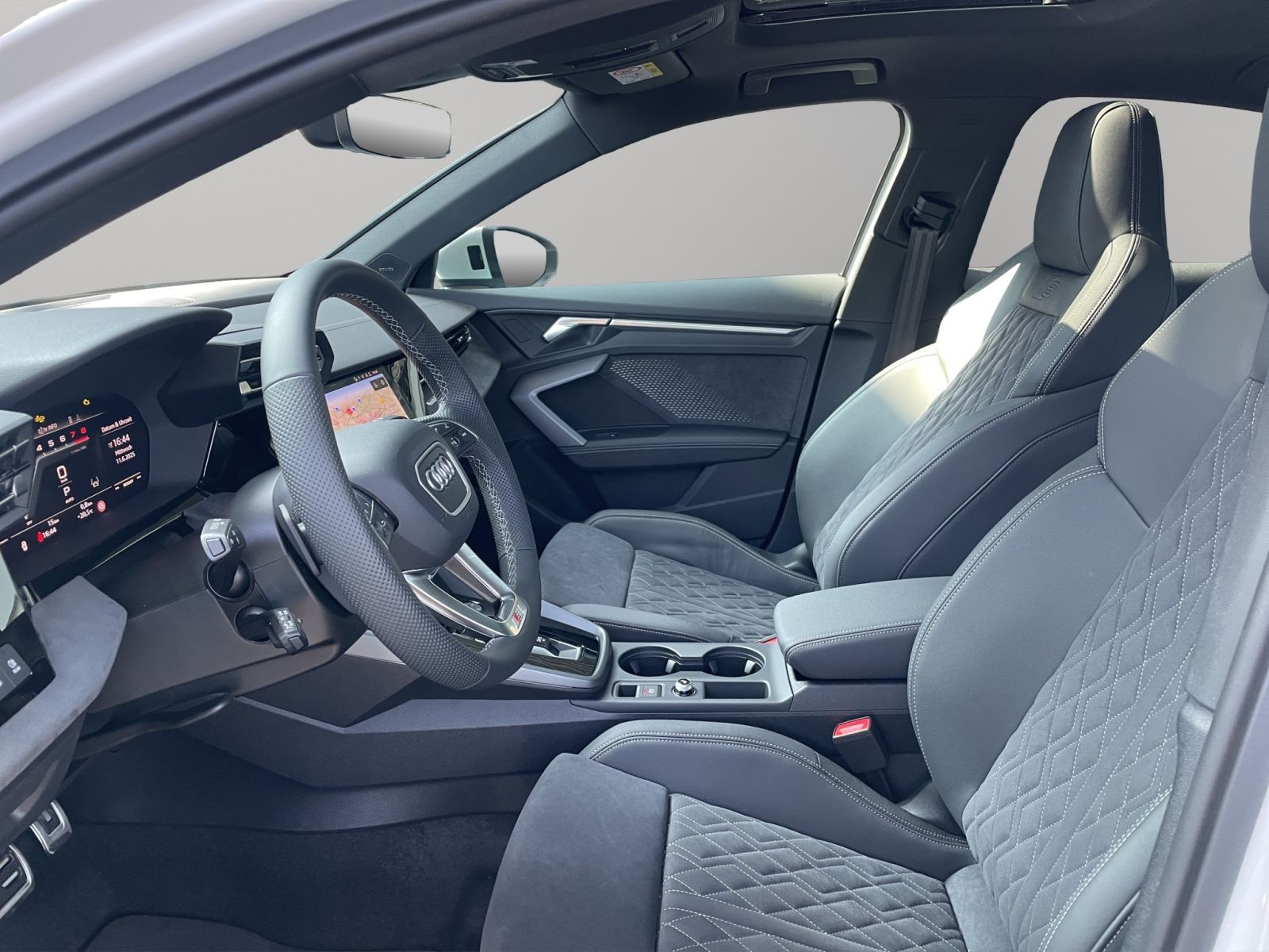 Audi - S3 Limousine_11