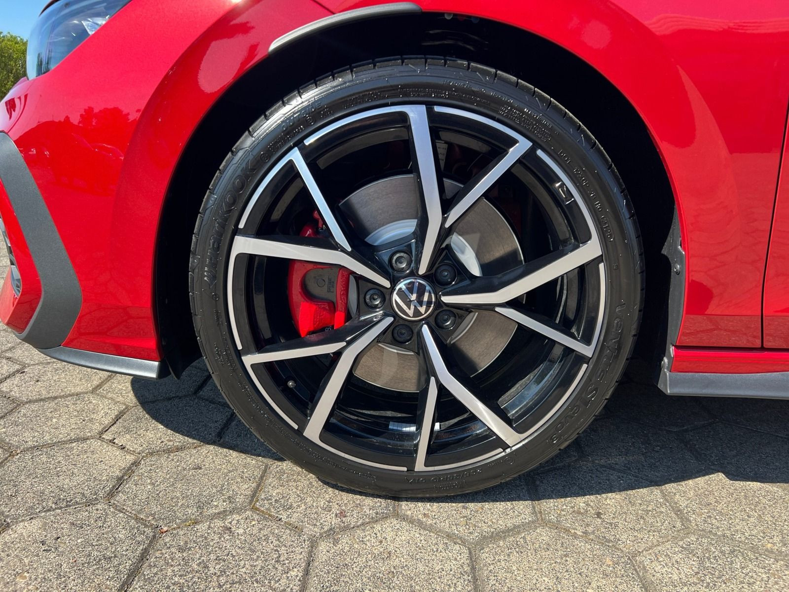 Volkswagen - Golf GTI_7