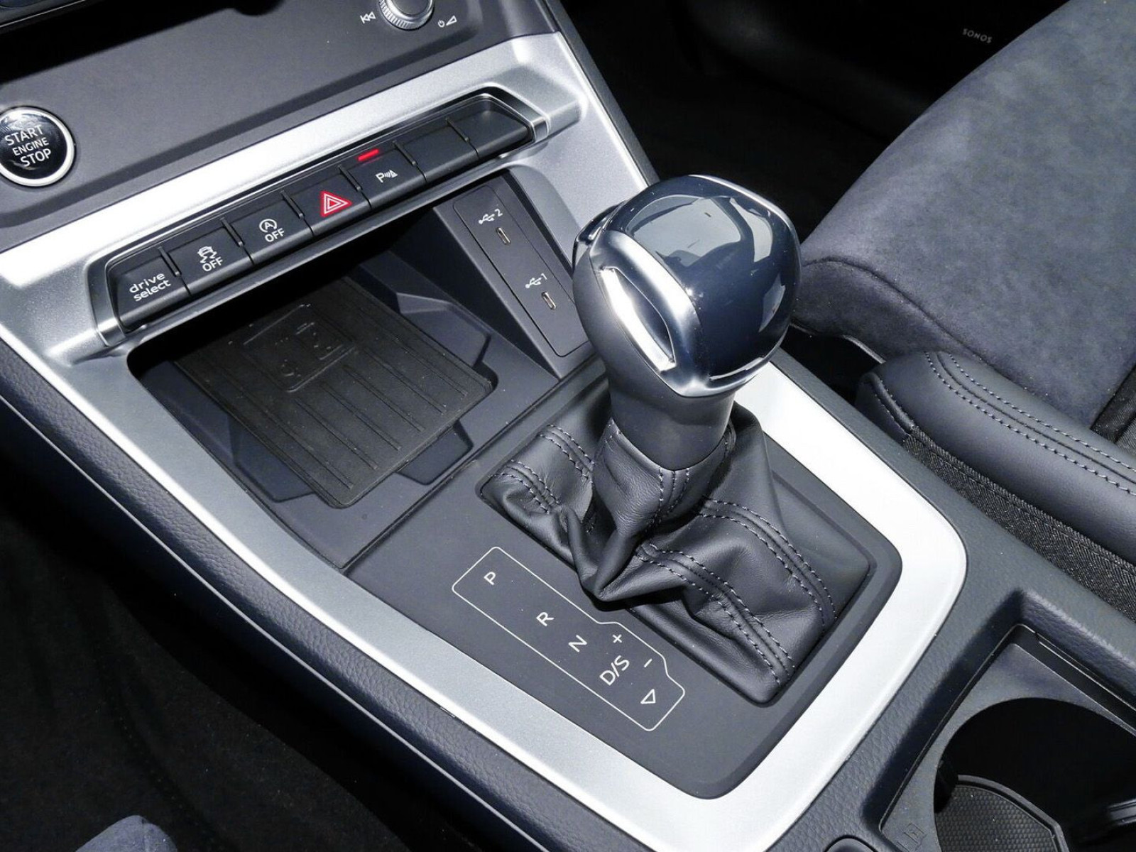 Audi - Q3 Sportback_16