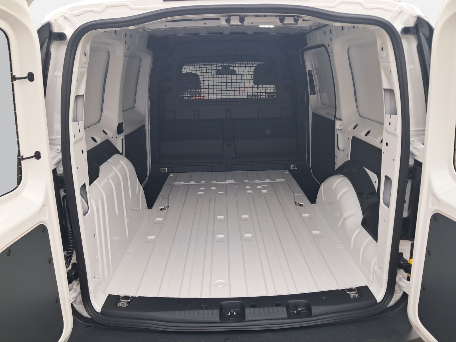 Volkswagen - Caddy Cargo_19