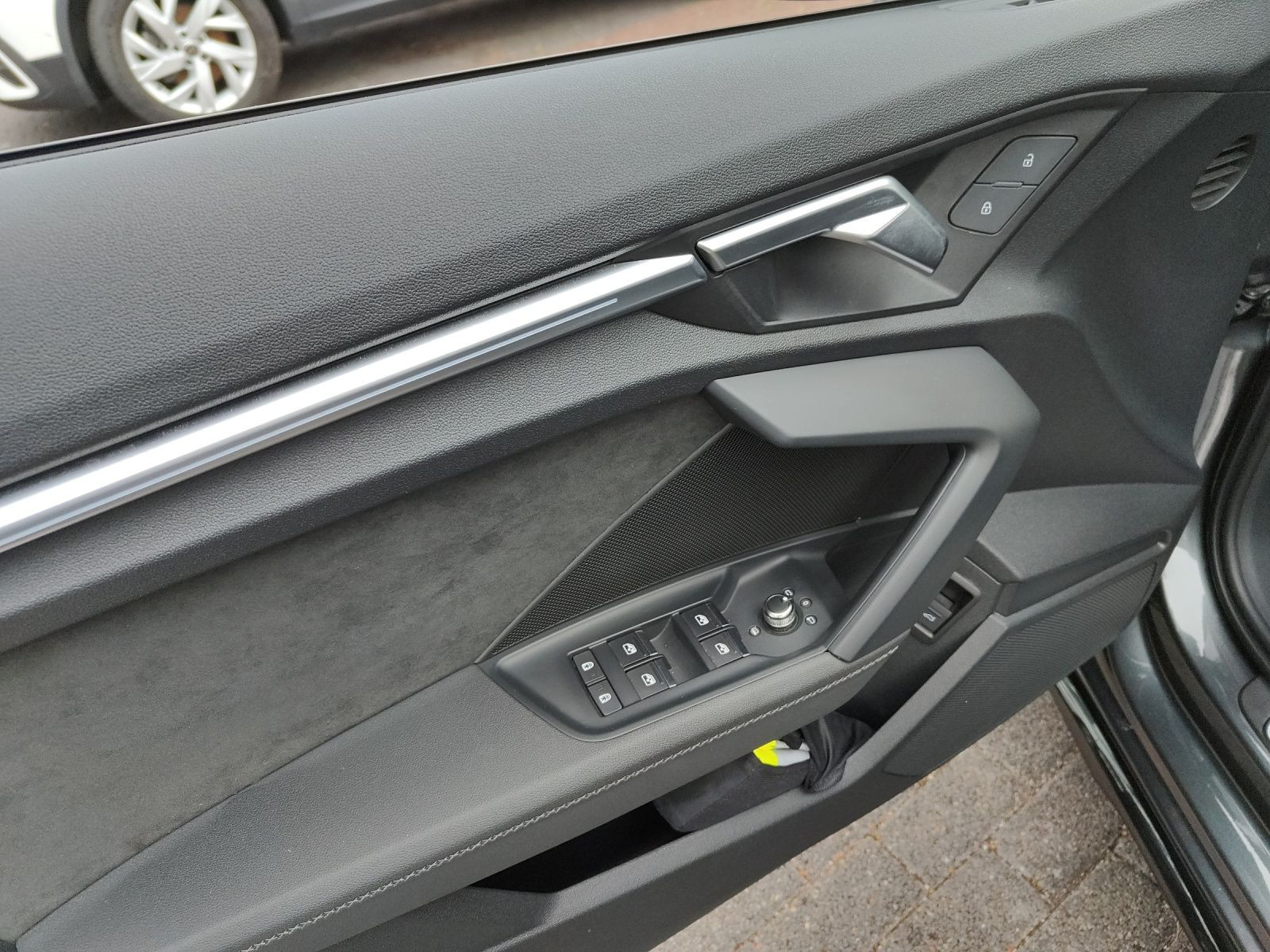 Audi - A3 Sportback_3