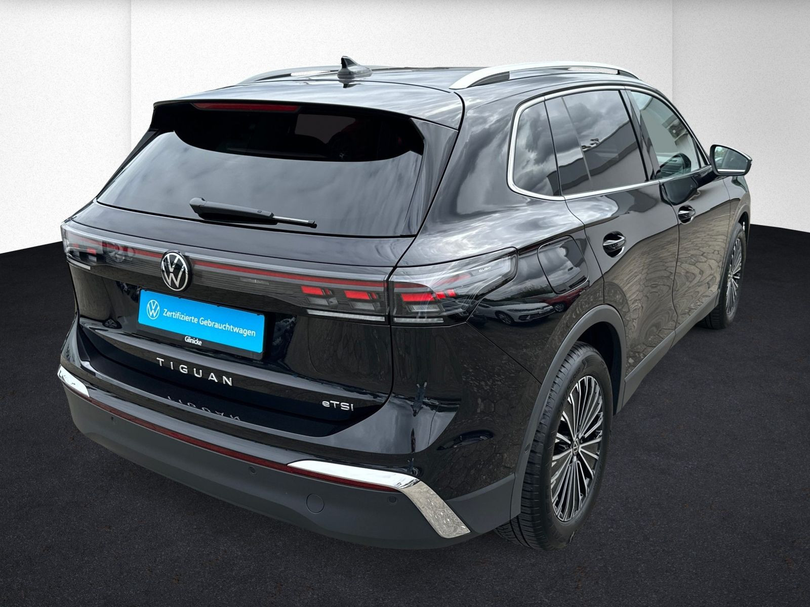 Volkswagen - Tiguan_4