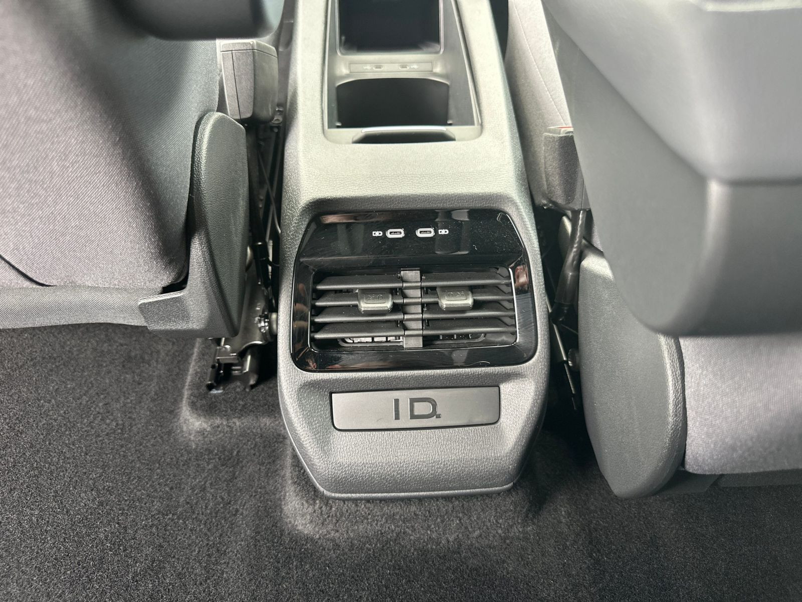 Volkswagen - ID.4_20