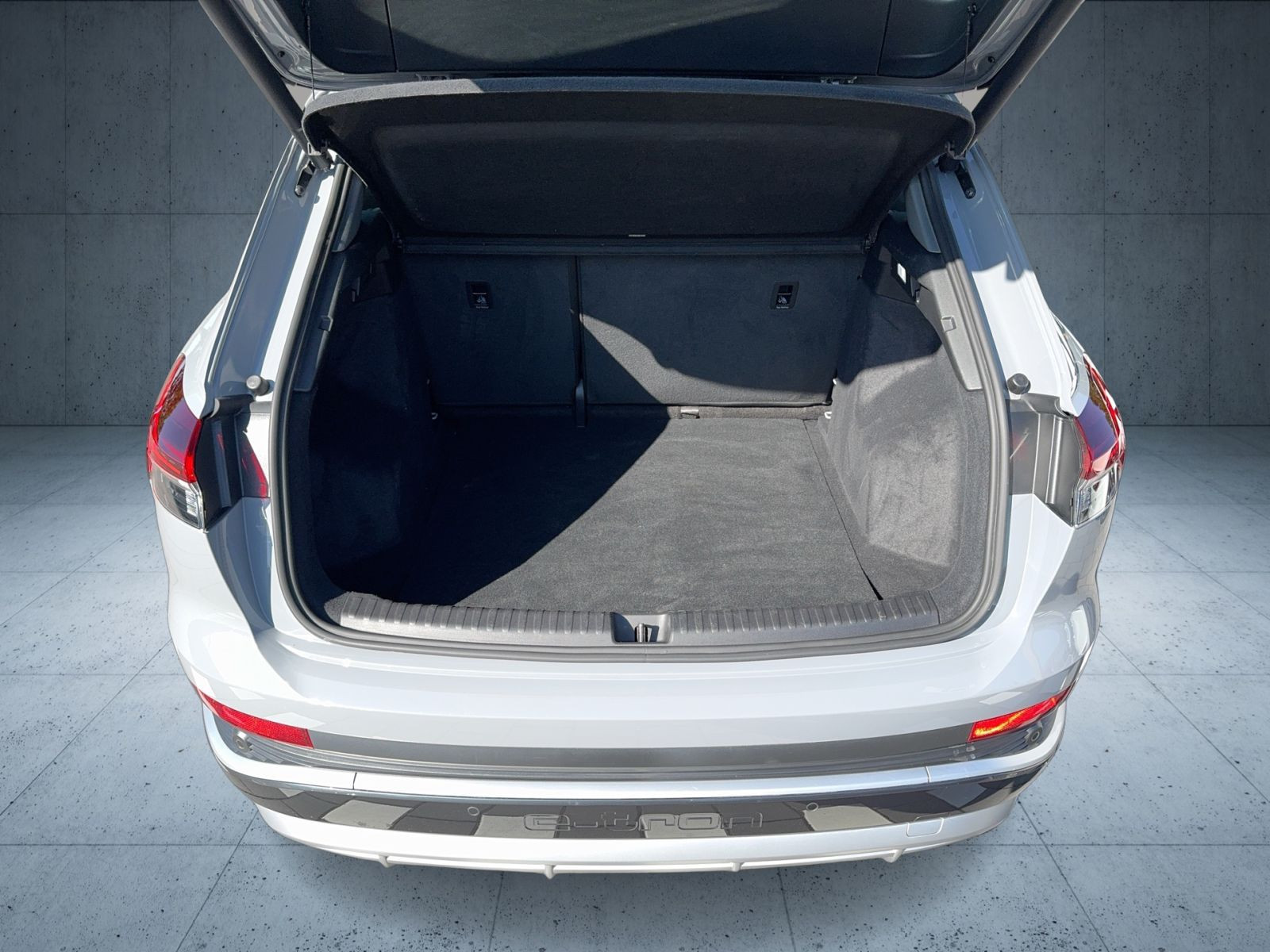 Audi - Q4 e-tron_13 Audi - Q4 e-tron_13