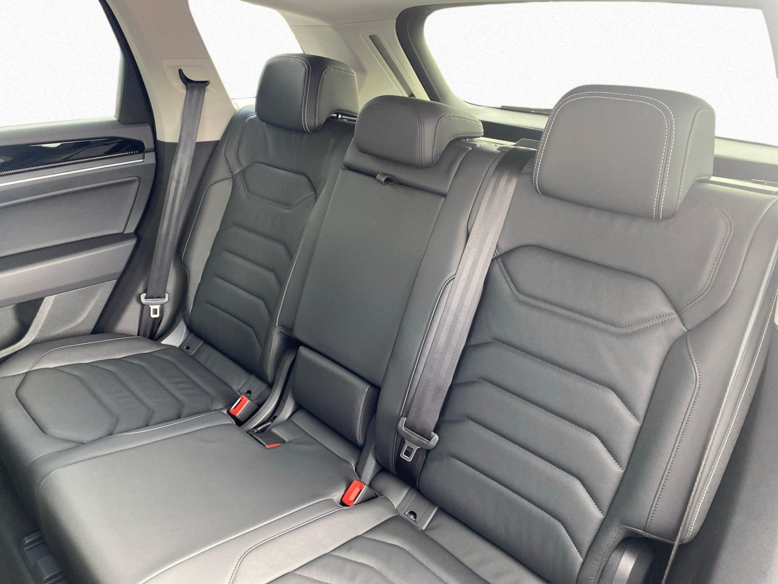 Volkswagen - Touareg_14