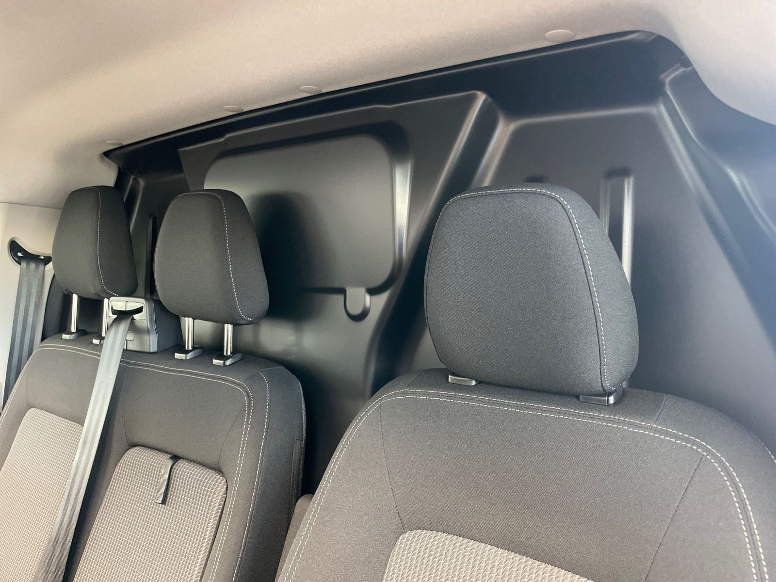 Volkswagen - T7 Transporter_13