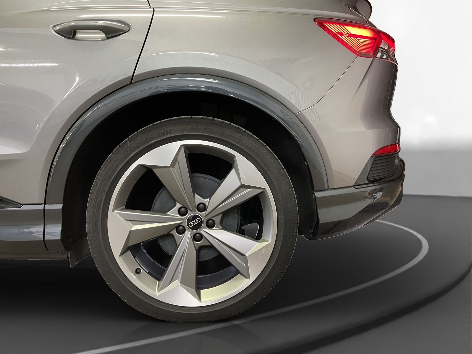 Audi - Q4 Sportback e-tron_14