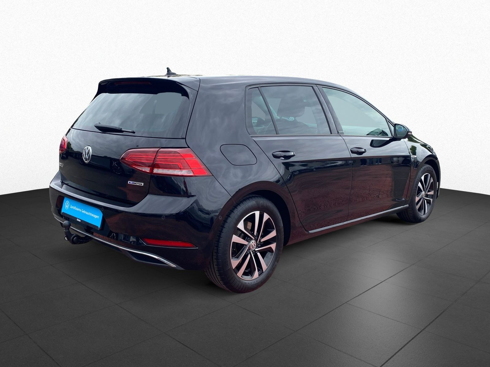 Volkswagen - Golf_4