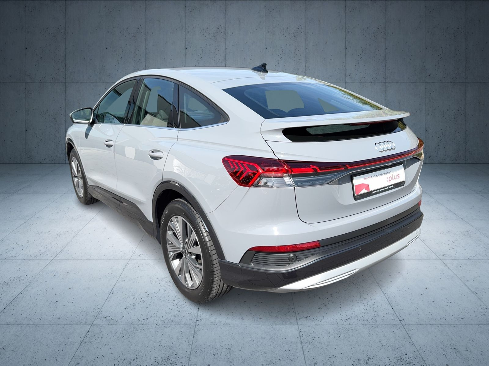 Audi - Q4 Sportback e-tron_5