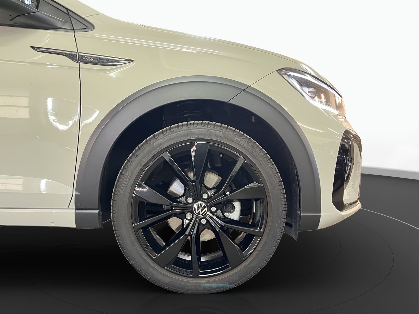 Volkswagen - Taigo_15