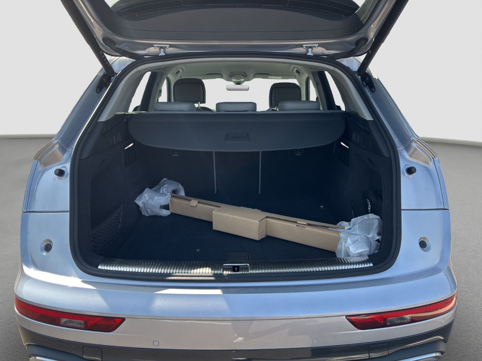 Audi - Q5_16