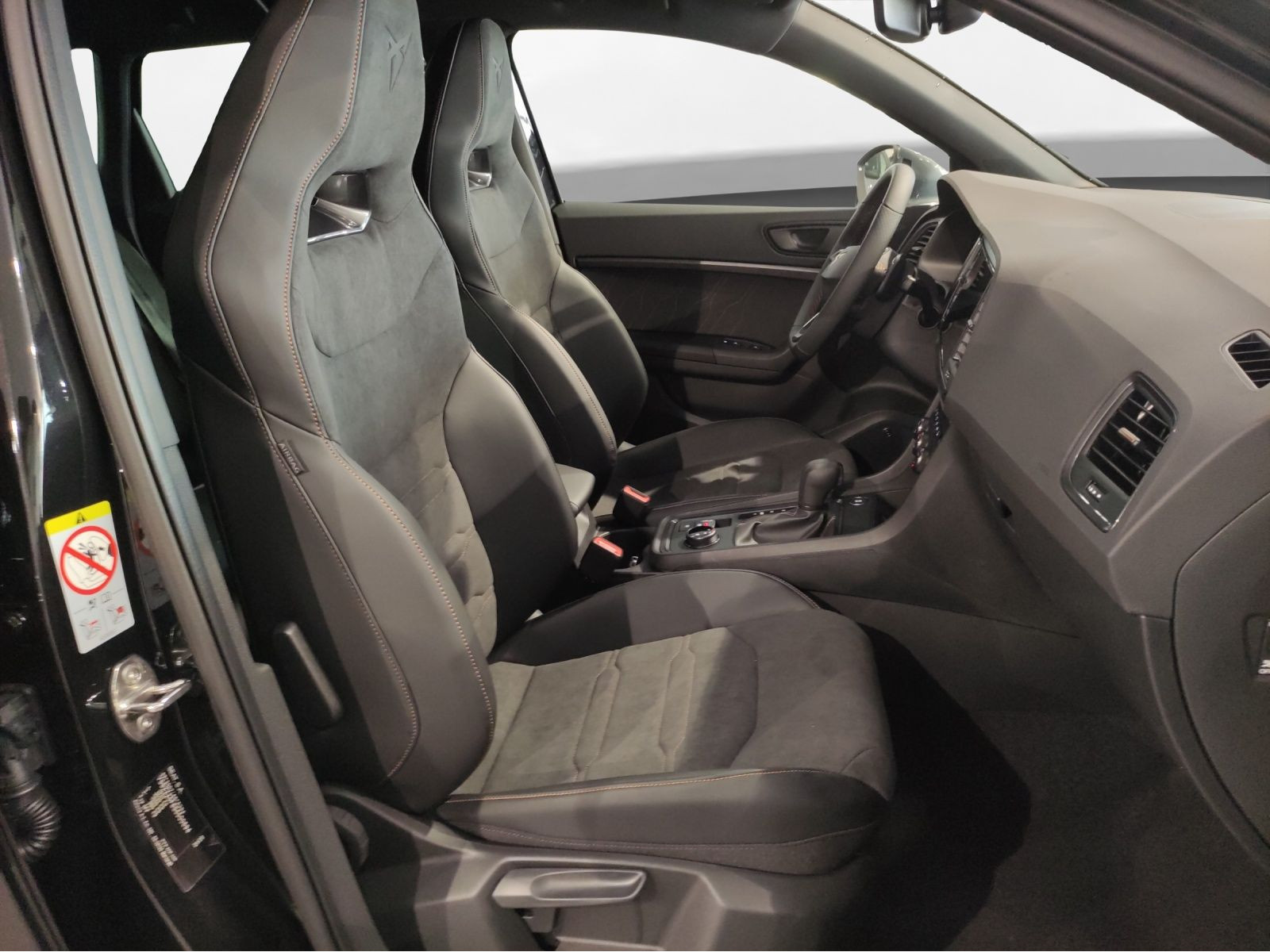 Cupra - Ateca_10