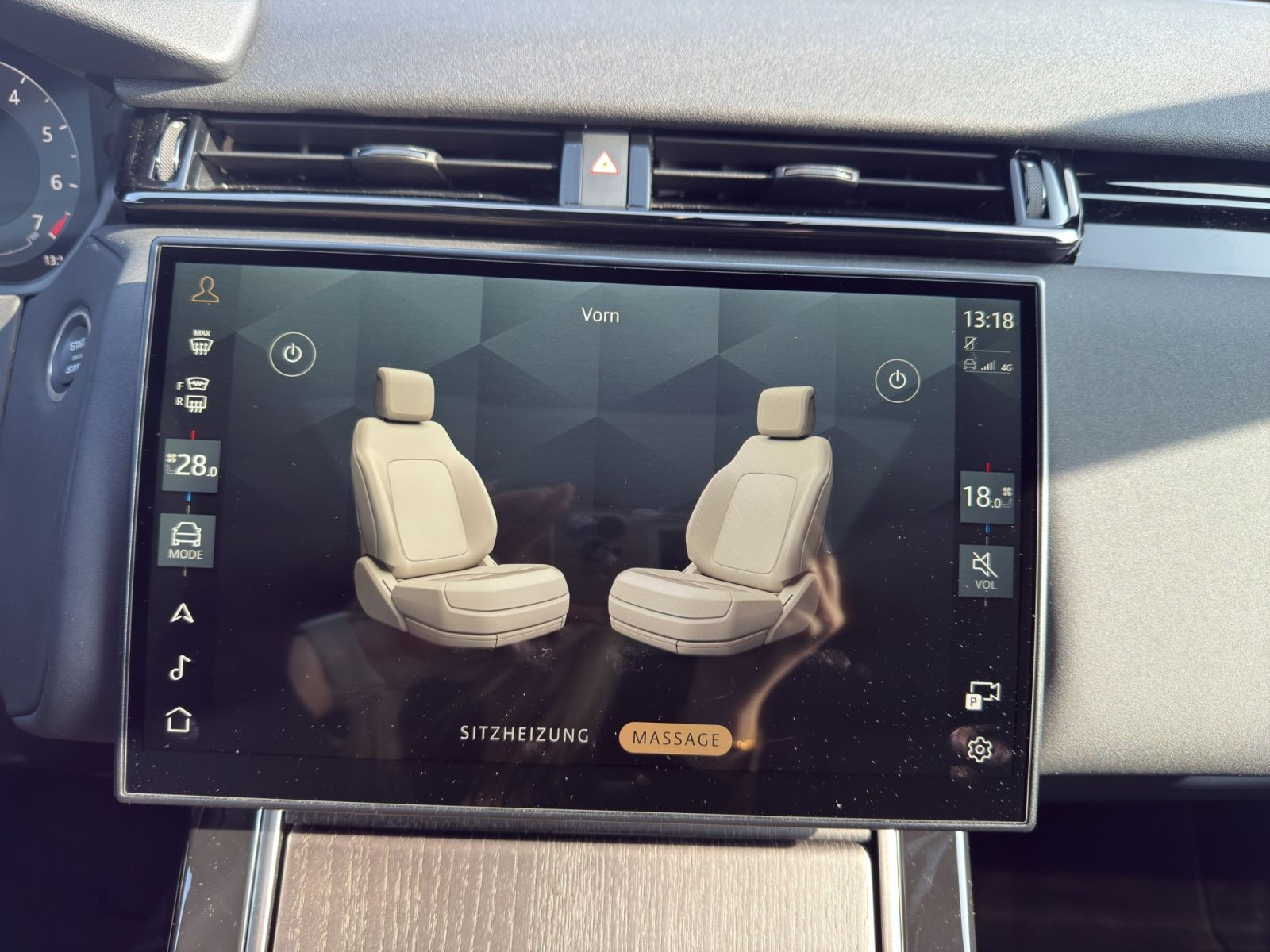 Land Rover - Range Rover Velar_15