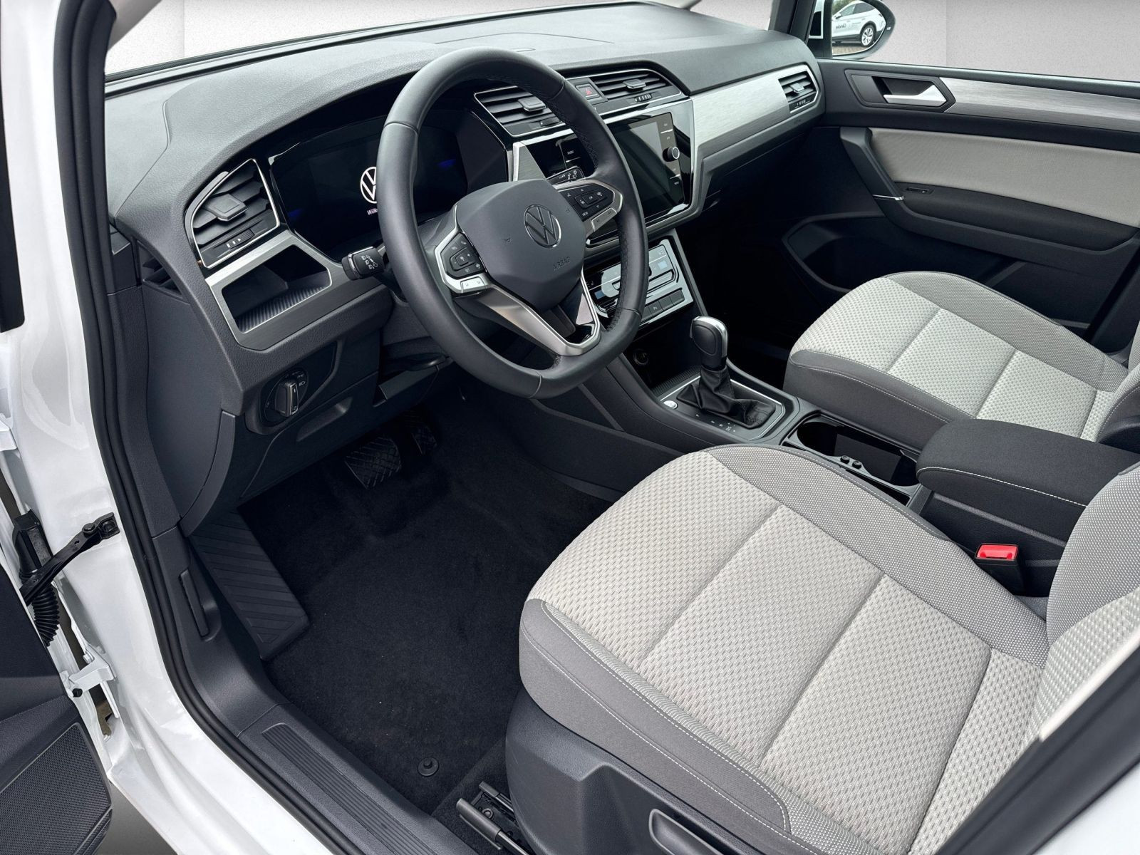Volkswagen - Touran_10 Volkswagen - Touran_10