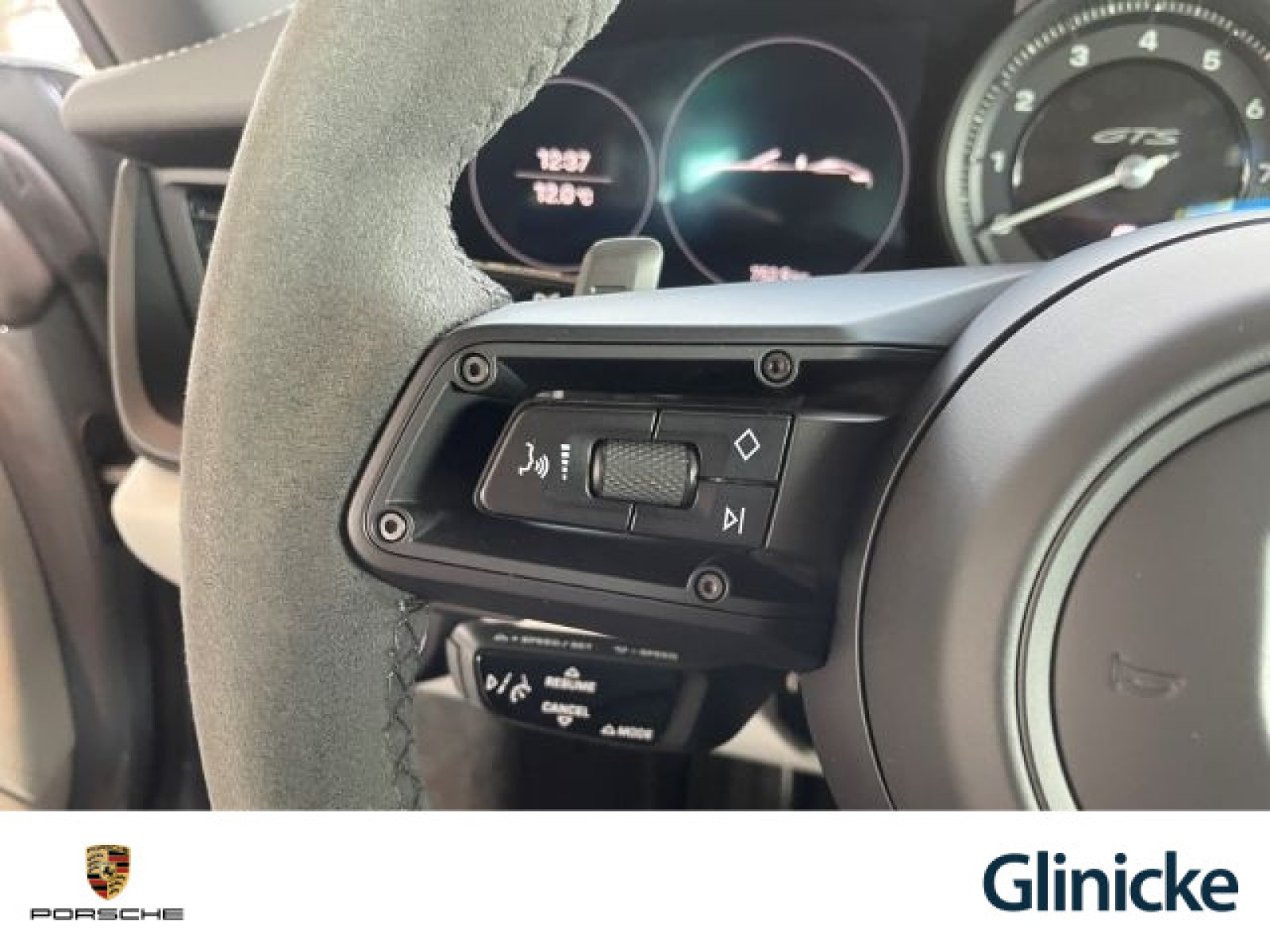 Porsche - 992_28 Porsche - 992_28