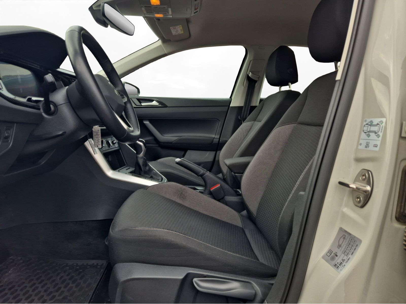 Volkswagen - Polo_2