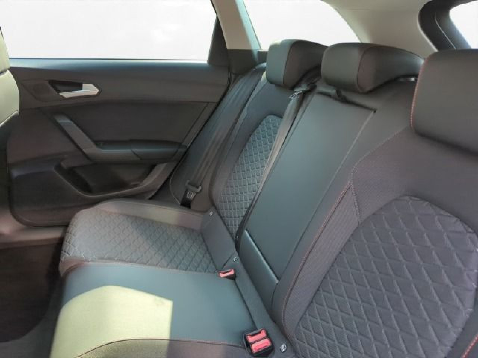 Seat - Leon_3