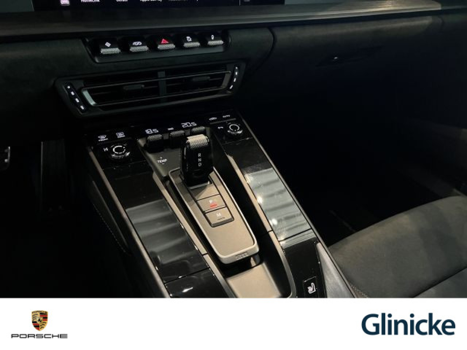 Porsche - 992_21 Porsche - 992_21