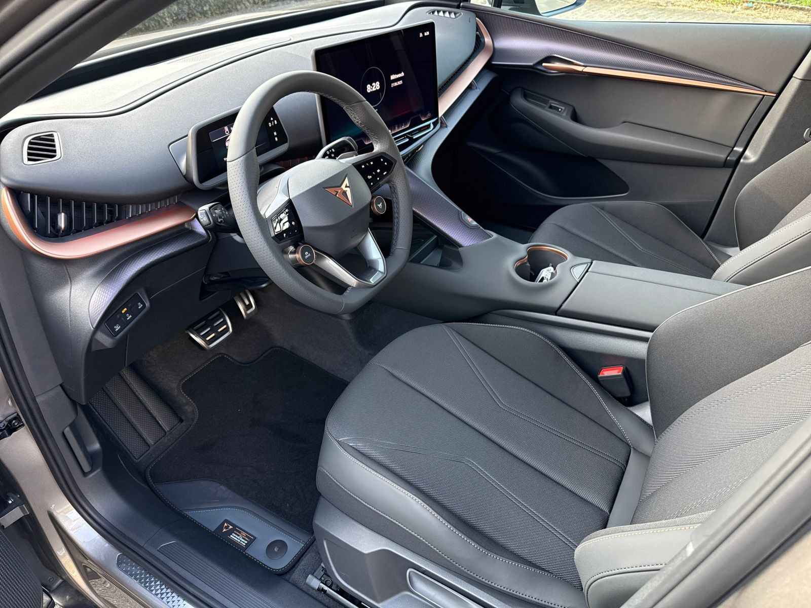 Cupra - Tavascan_5