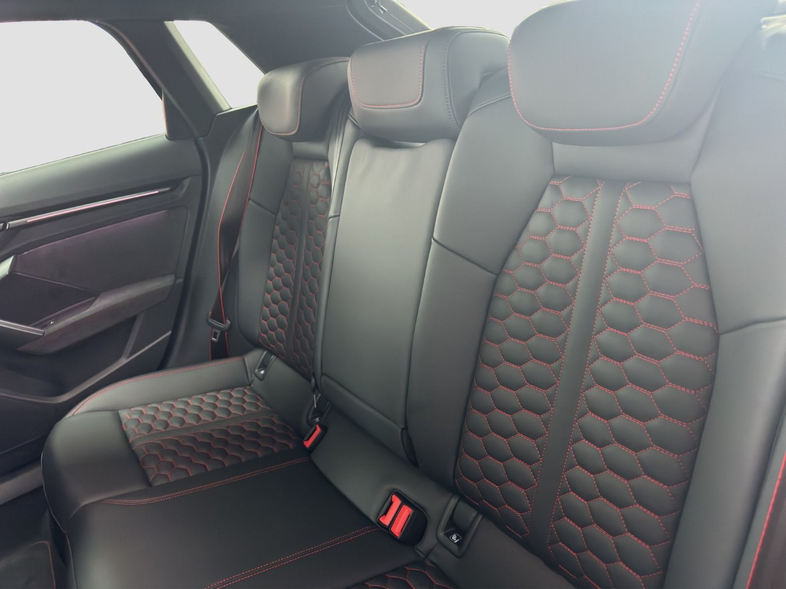 Audi - RS 3 Sportback_13